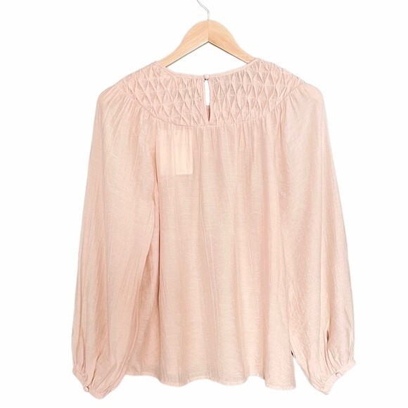NWT DownEast Pleated Yoke Long Sleeve Blouse Light Beige Blush Size Small NEW - Picture 3 of 15